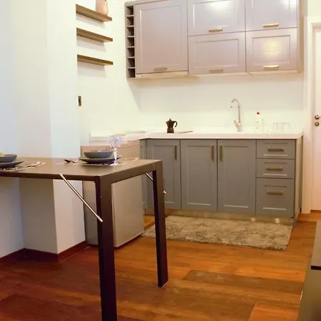 Nikki Apartment Tirana